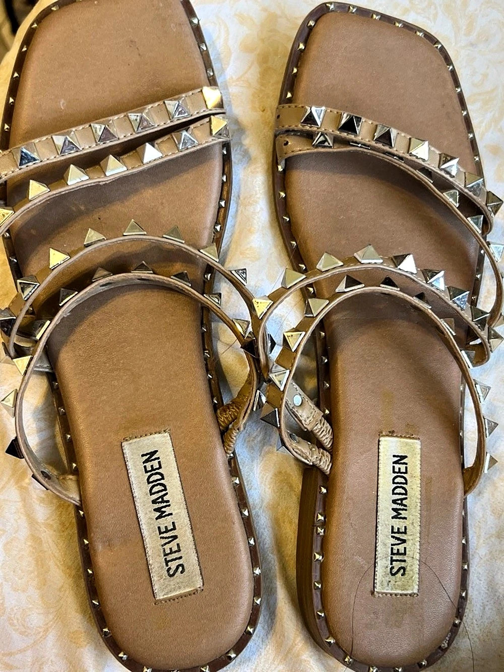 Steve Madden Tides Studded Strappy Flat Sandals Brown